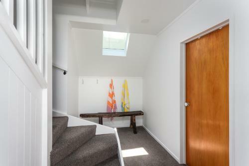 Sunset Sands - Light And Lofty, Seascape Views, Great For Families!