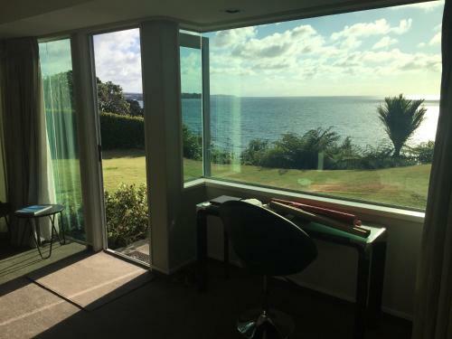 Room With Amazing Seaview