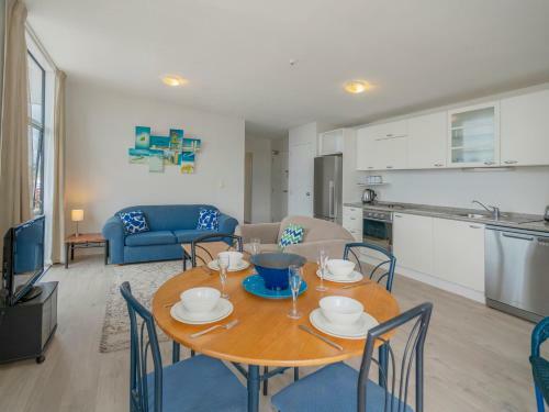 Beachy Keen - Whangamata Holiday Apartment