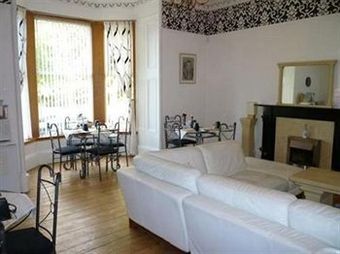 Langlands Bed And Breakfast