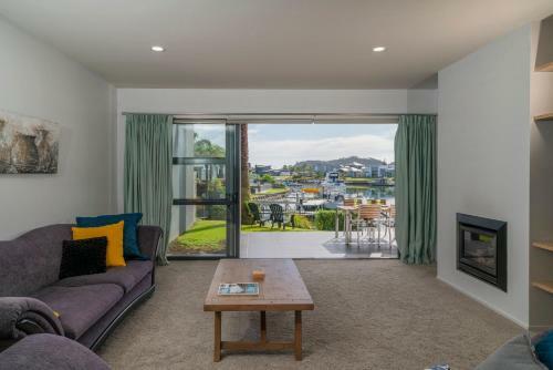 Apartamento Hosts On The Coast Delight By The Pier