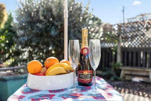 Valley Vacay - Mt Maunganui Holiday Home