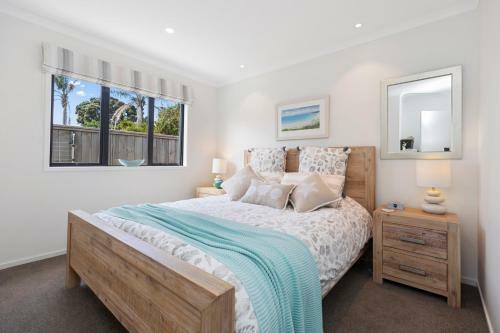 The Beach Base - Mount Maunganui Holiday Home