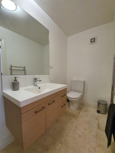 Apartamento Peaceful Mount Studio Moments To Beach & Downtown