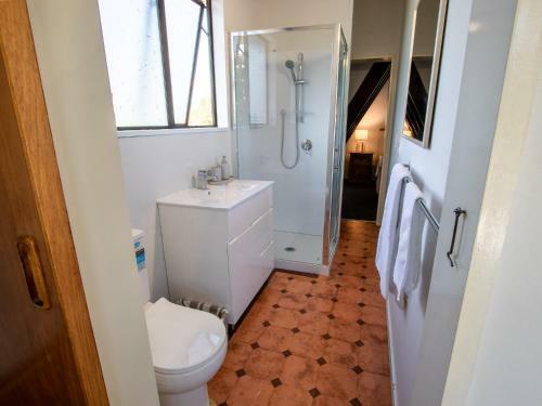 Evergreen Cottage - Motueka Holiday Home