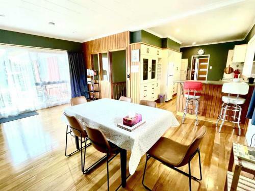 Just Like Your Own House -free Gift Per Night