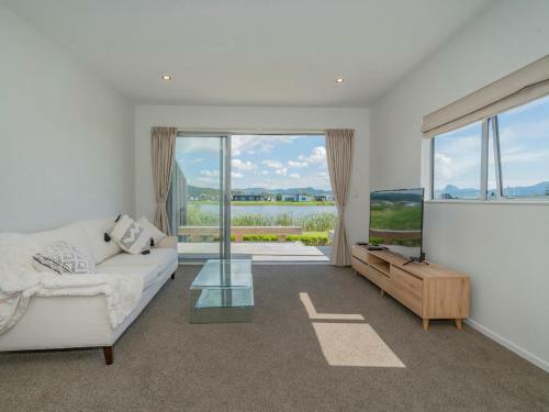 Matarangi Villas - Matarangi Holiday Home