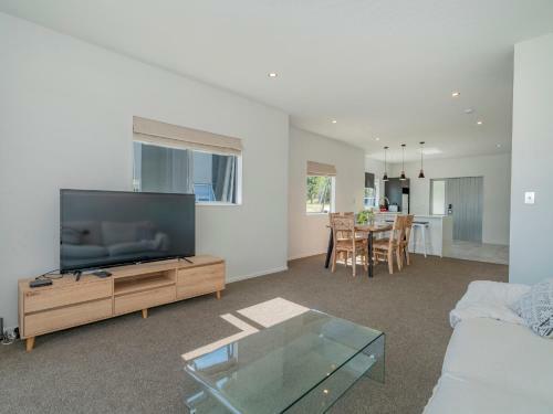 Matarangi Villas - Matarangi Holiday Home