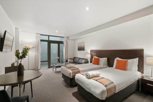 Lomond Retreat - Near Cbd Executive Apartment