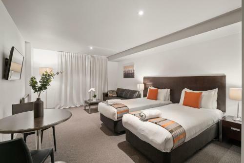 Lomond Retreat - Near Cbd Executive Apartment
