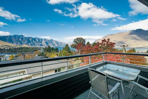 Lomond Retreat - Near Cbd Executive Apartment