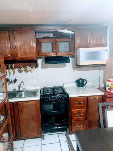 Casa Completa Con 2 Habitaciones Comodidad Tranquilidad