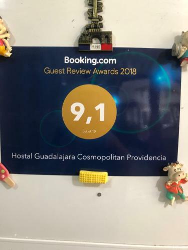 Albergue Hostal Guadalajara Cosmopolitan Providencia