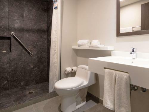 Hotel Sleep Inn Guadalajara Galer�as