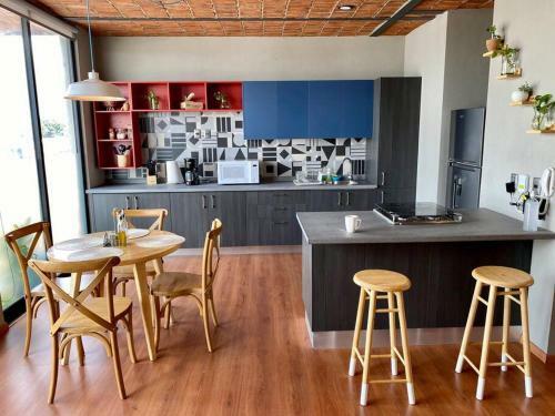 Best Apartment For Home/office @ Downtown Gdl