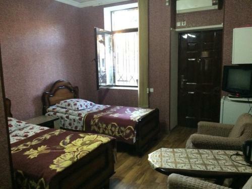 Hostal Temuriroom558-58-78-27