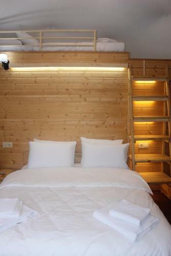 Glamping Village