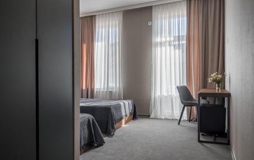 Hotel History ? ???????? ???????