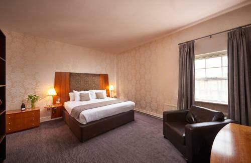 The Regency Corus Hotel