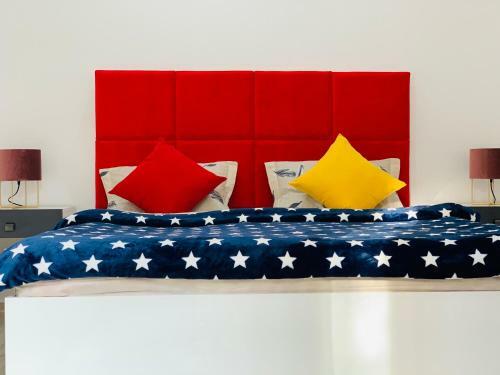 Tekatuka?s Sweet Apartment ?life ?happiness