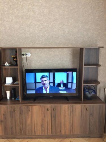 Vip Apartment At Gamrekeli Str 1