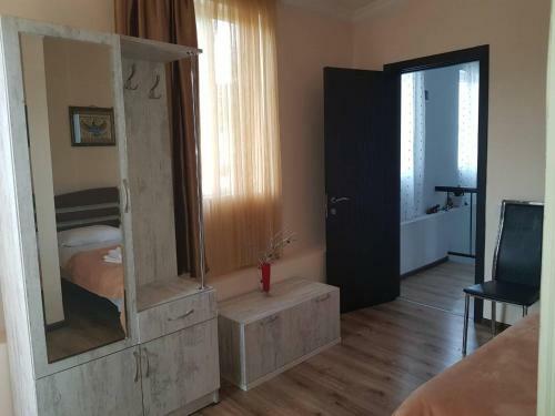 Bed & Breakfast Upstairs Hotel Tbilisi