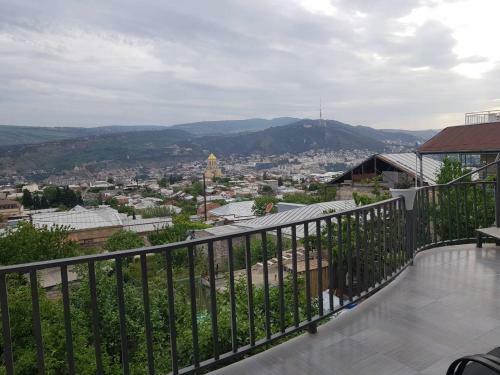 Bed & Breakfast Upstairs Hotel Tbilisi