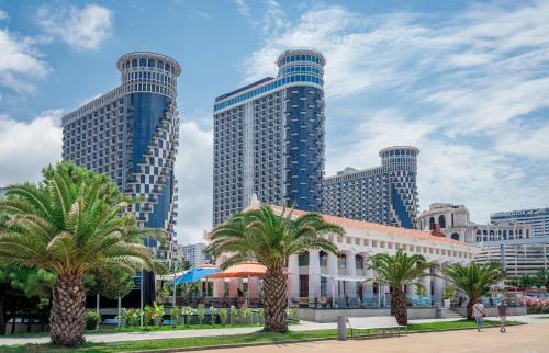 Orbi Sea Towers Hotel Official