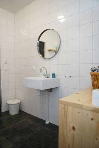 Apartamento Gastenverblijf Eenigenburg