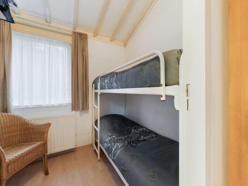 Pleasant Holiday Home In Epe With Hot Tub