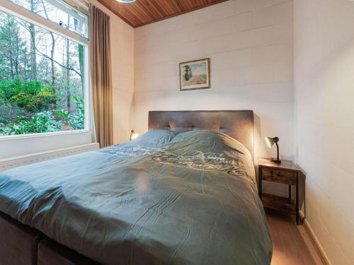 Pleasant Holiday Home In Epe With Hot Tub