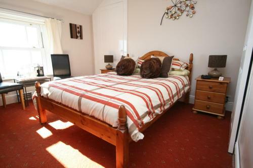 Hostal Harbour Lights Guest House
