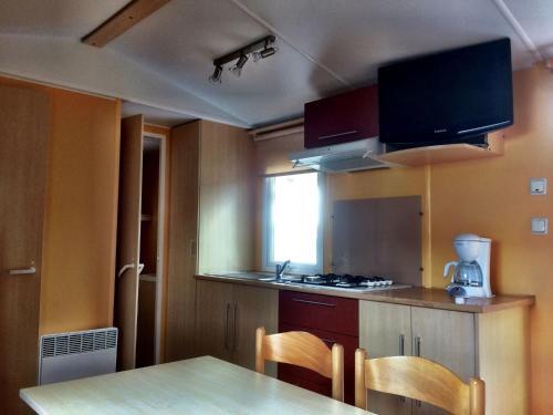 Comfy Chalet With Micro-wave, Near The Wadden Sea