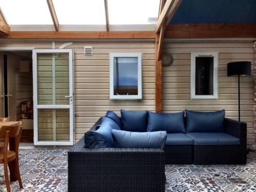 Comfy Chalet With Micro-wave, Near The Wadden Sea