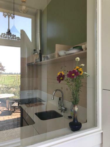Apartamento Huisje Op Bioboerderij, Kust, Polder En Rust