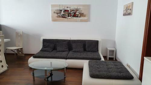 Apartament Cu 3 Camere In Militari Residence