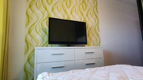 Apartament Cu 3 Camere In Militari Residence