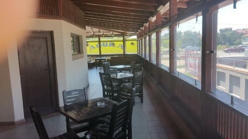 Motel Restaurant Lowe