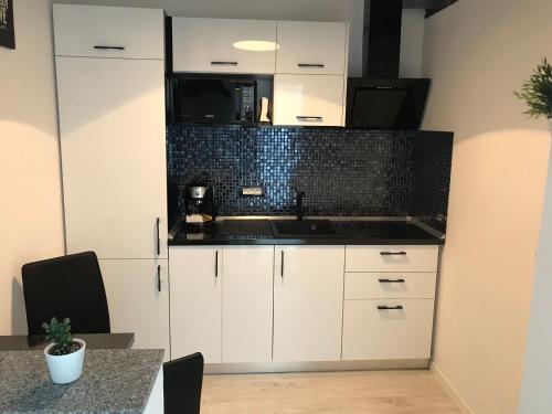 Apartamento Tomis 105