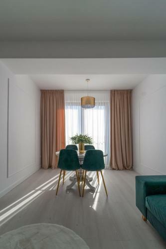 Sun & Tan Apartment