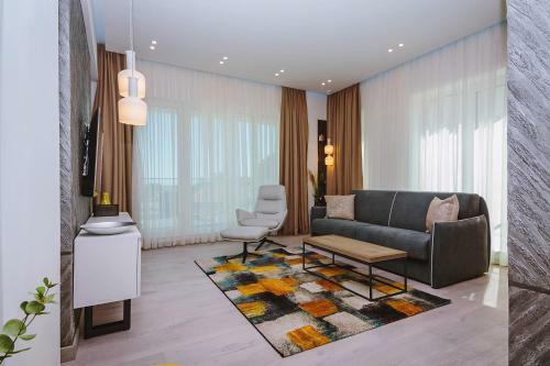 No 6 Apartments
