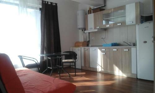 Apartament 2 Cam.bloc Nou, Parcare Privata