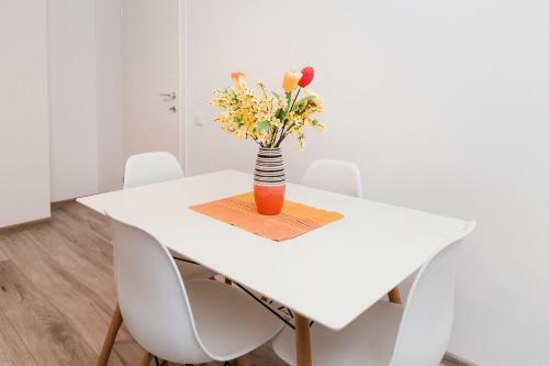 One Room Apart T3 With Free Parking