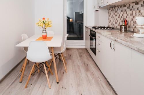 One Room Apart T3 With Free Parking