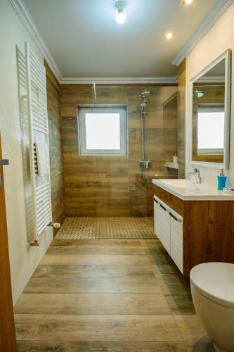 Luxury City Centre Apartment With Barbecue Grill