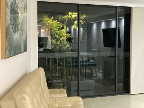 Hermoso Apartamento A UNA Cuadra de La Playa!