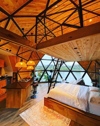 Villa Luxury Tiny Lake House