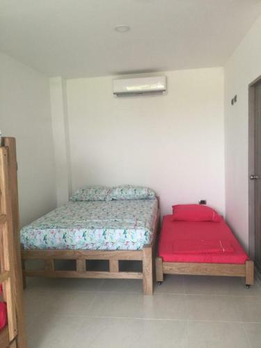 Playa Cove�as , La Sirenita Apartamentos