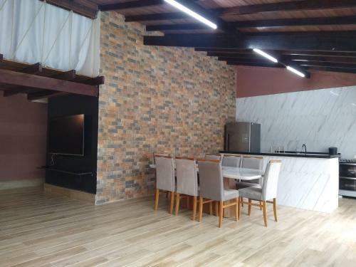 Casa de Praia Em Condom�nio Fechado.