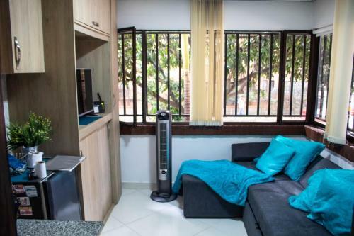 Apartaoficina Laureles - Wifi 200mb